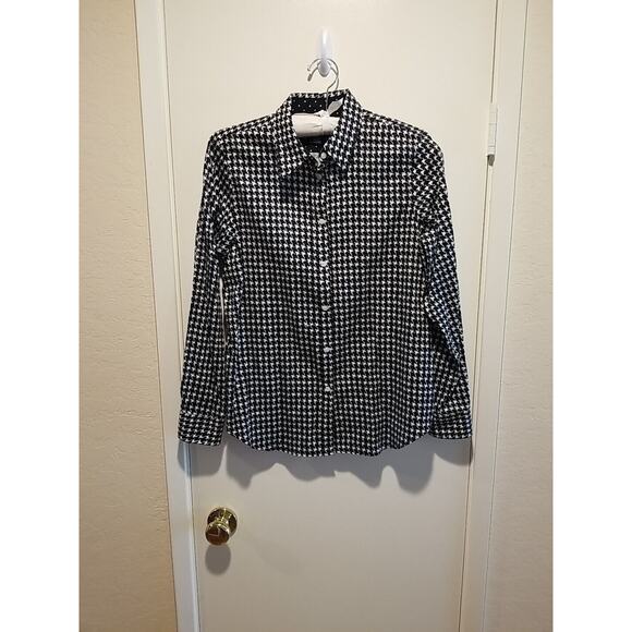 Chaps No Iron Womens Houndstooth Long Sleeve Button Shirt Size Med Black White - Picture 2 of 10